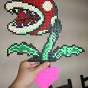 Planta de Super Mario hecho de hama beads